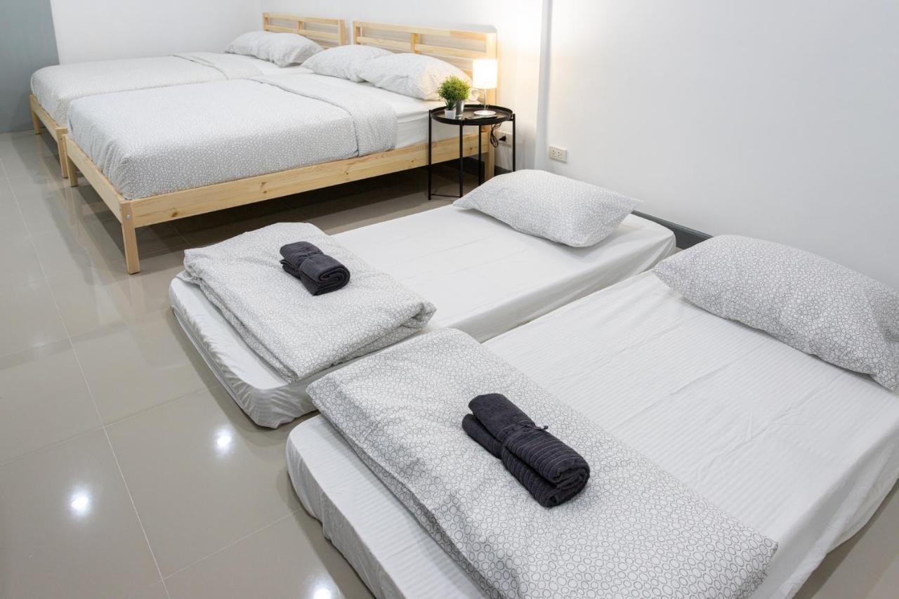Lägenhet Studio på 45 m² i Silom med 1 badrum  Bangkok Exteriör bild