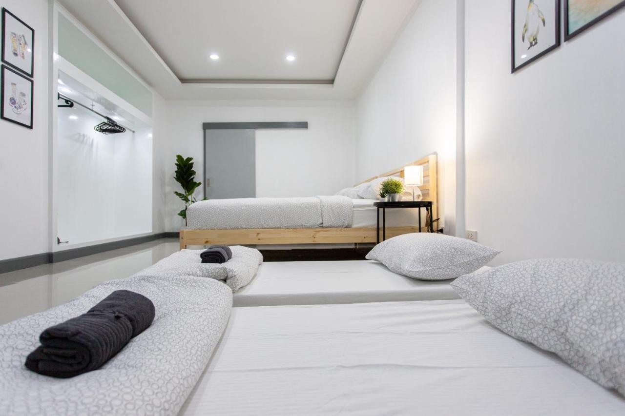 Lägenhet Studio på 45 m² i Silom med 1 badrum  Bangkok Exteriör bild
